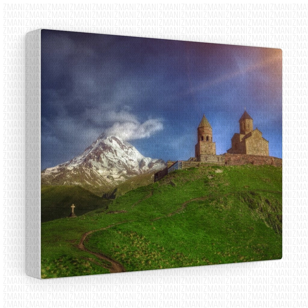Mount Kazbegi & Gergeti trinity Stretched canvas